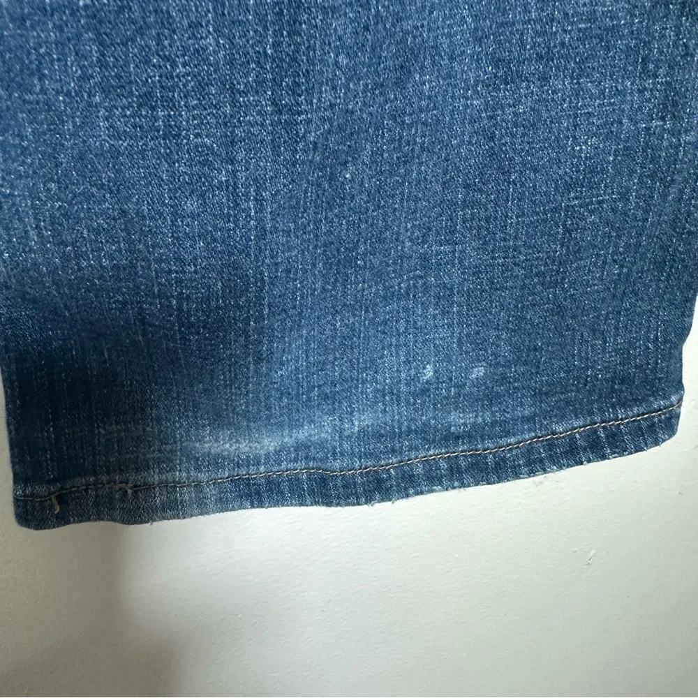 Levi’s Low Boot Cut Jeans Womens Size 8 Medium. Medium Wash‎ Stretch Denim